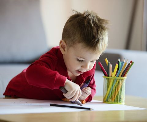 Abenteuer Malen: Wie ich mit einfachen Bildern die Fantasie von Kleinkindern entfachte