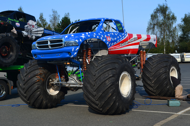 Monster Trucks: Ein Ausflug in die Welt der Kraft und des Adrenalins