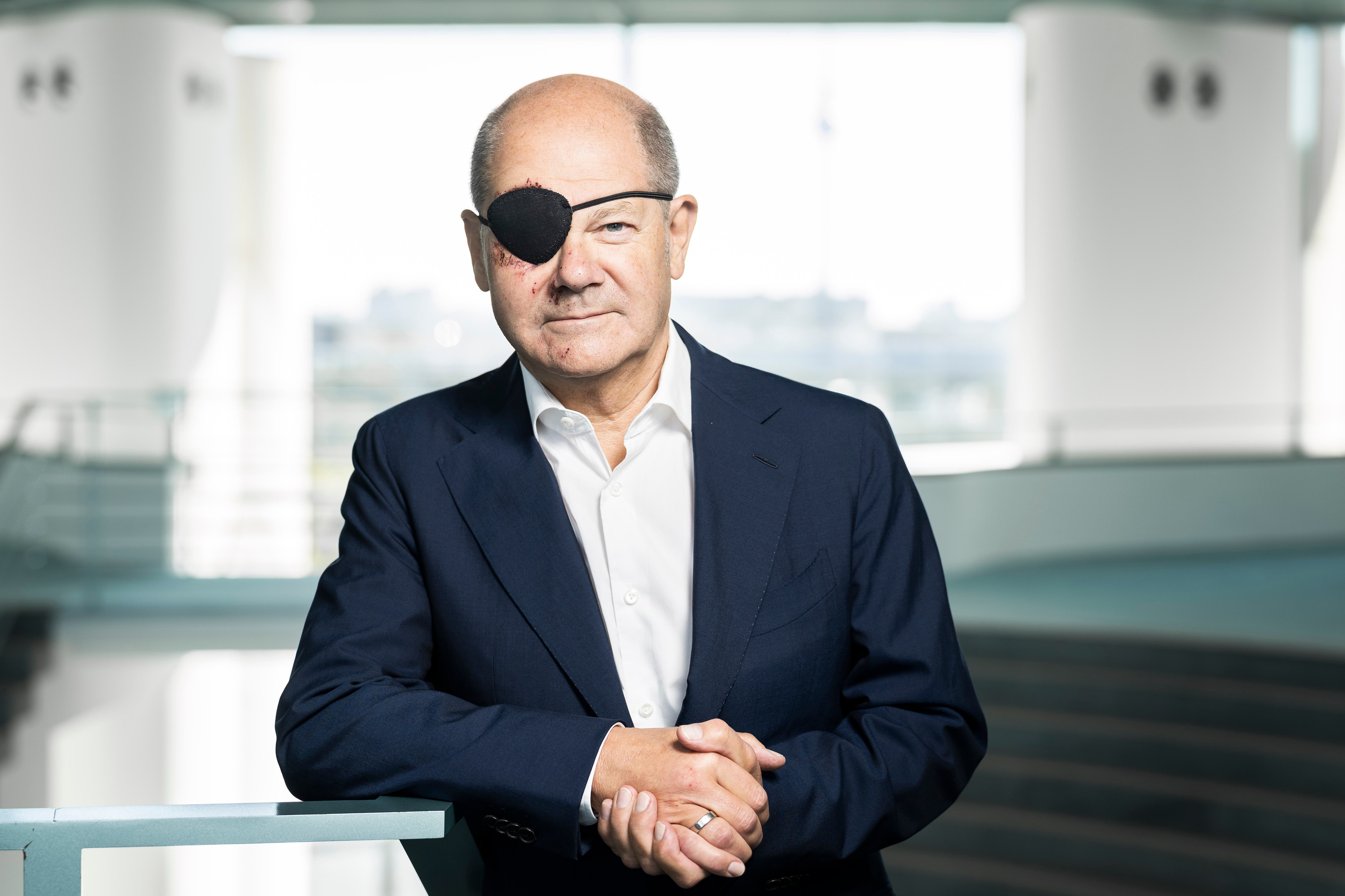 Germany’s Olaf Scholz pictured in pirate-style eye patch after jogging