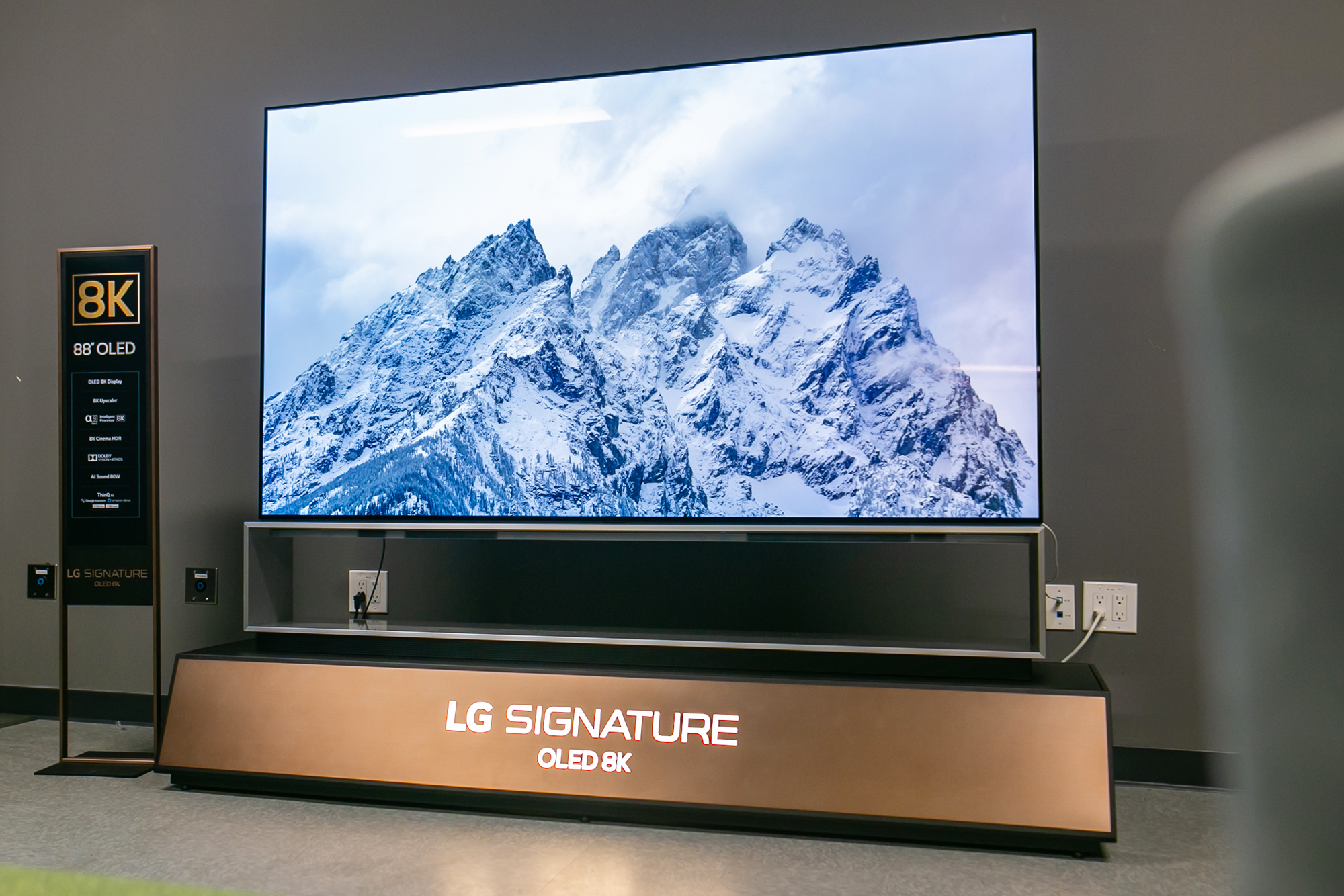 Unboxing LG's Mind Blowing 8K 88-inch OLED Beast, 54% OFF