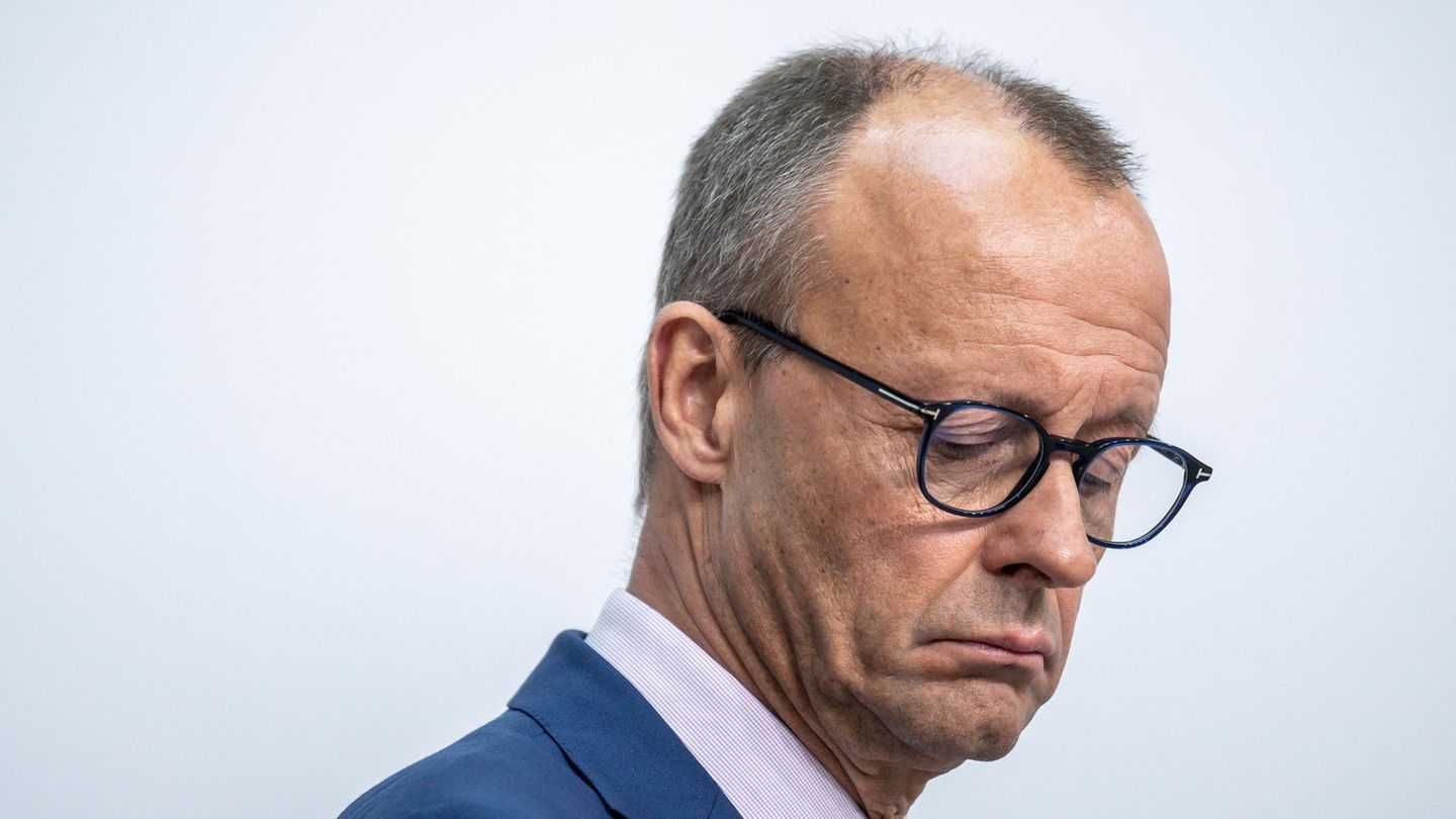 How Friedrich Merz gave himself a little reminder - News in Germany