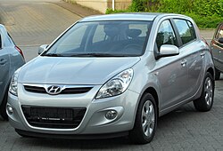 Hyundai Finance Safe Plus – Black hyundai suv · free stock photo