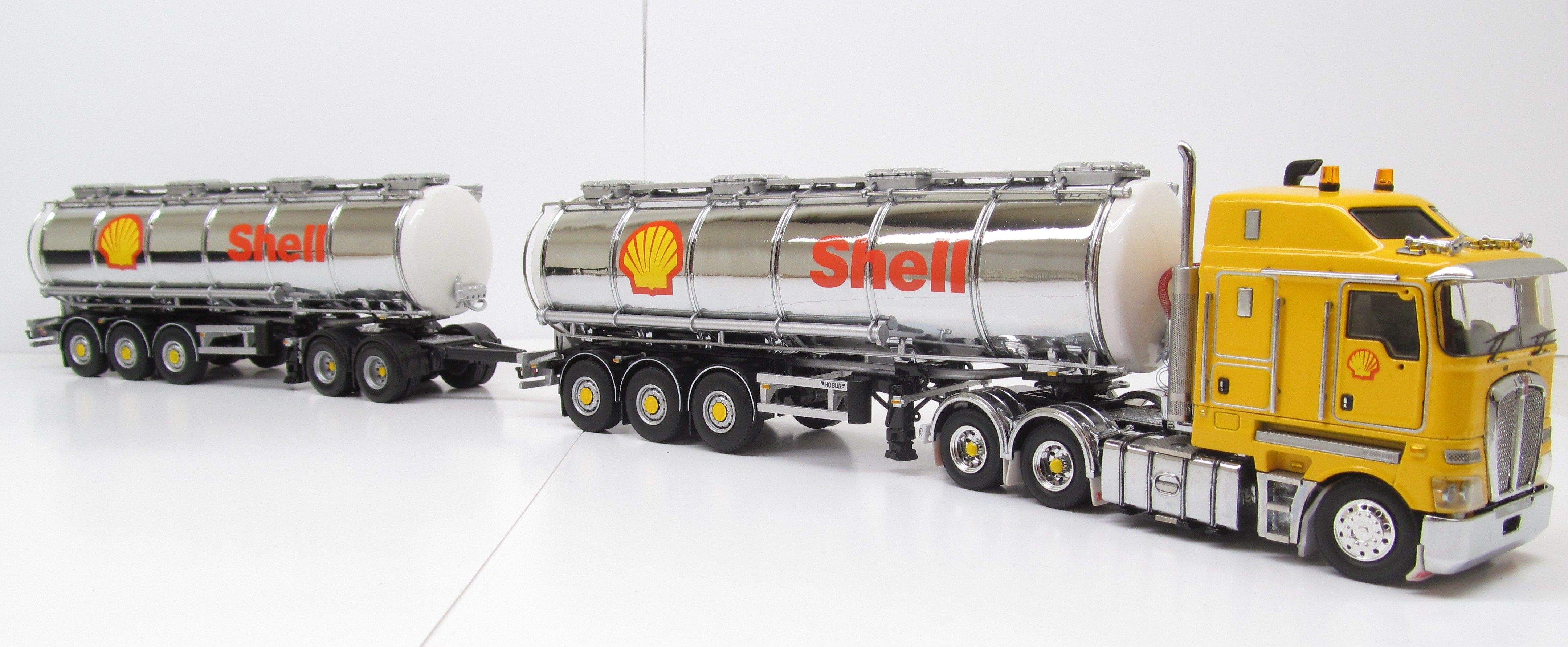  Foto zu Kenworth K200 Prime Mover with Tanker Trailers - SHELL 