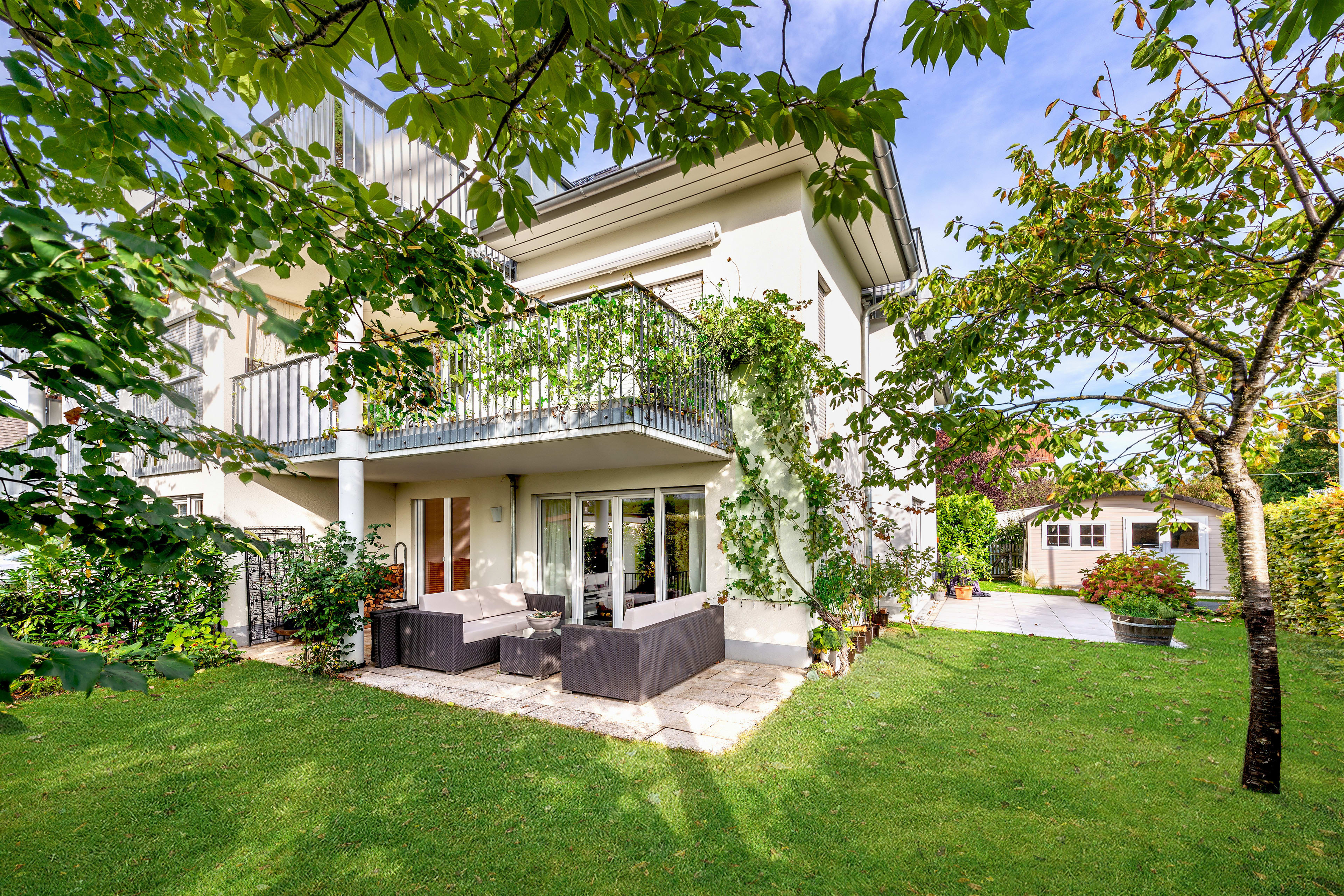  Foto zu 4-Zimmer-Garten-Wohnung in familienfreundlicher Lage 