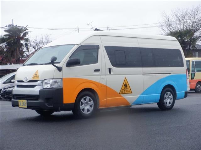 Kreatives Bild zu トヨタ ハイエースコミューター 幼児バス 大人4名幼児18名 置き去り防止システムの中古車|グーネット中古車 トヨタ ハイエースコミューター 幼児バス 大人4名幼児18名 置き去り防止システムの中古車|グーネット中古車 Illustration
