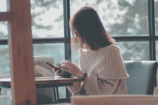 既読スルー=さよならのサイン? 放置される理由と脈なしの判断方法とは|「マイナビウーマン」 Bild & Inspiration Foto zu 既読スルー=さよならのサイン? 放置される理由と脈なしの判断方法とは|「マイナビウーマン」