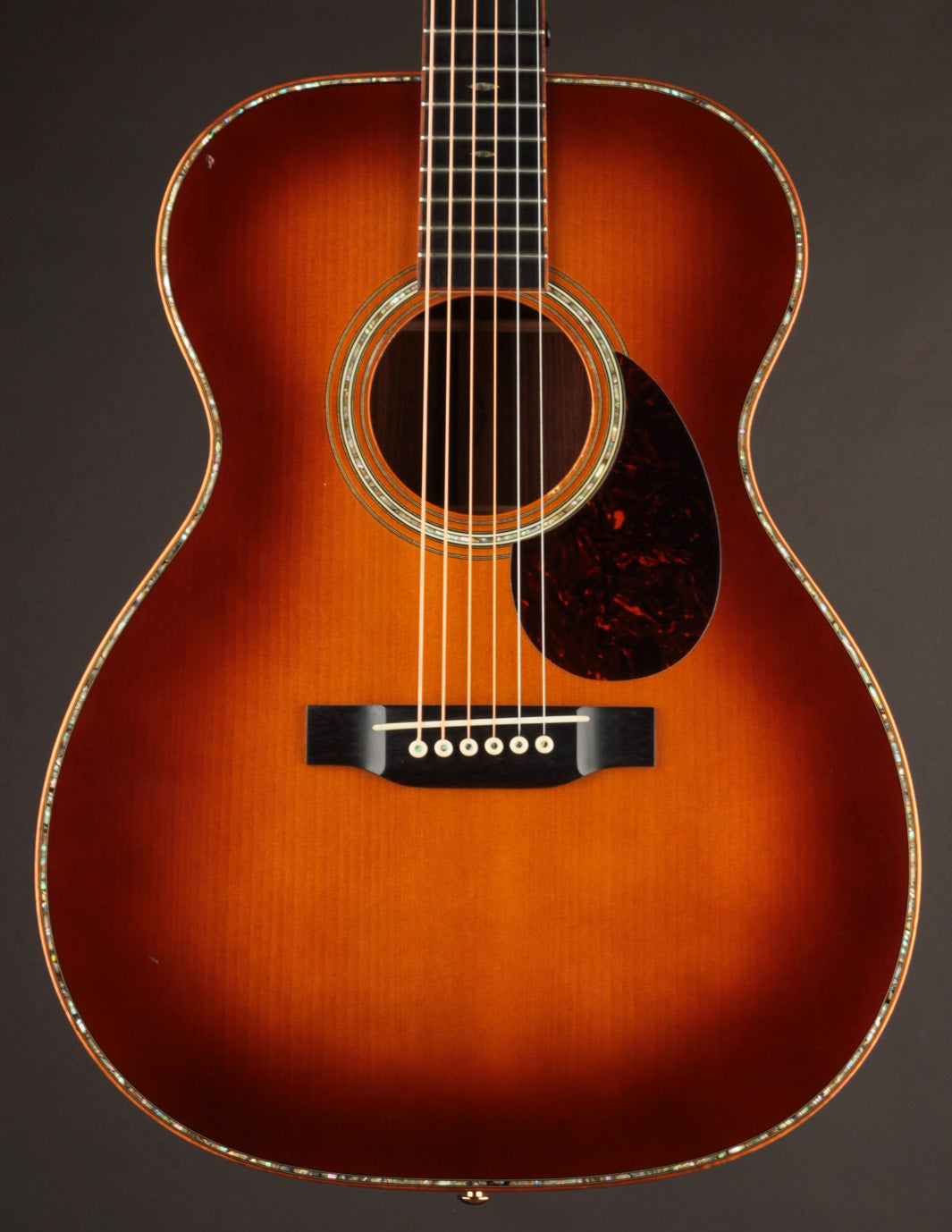 Kreatives Bild zu Martin Acoustic Guitars Foto zu Martin Acoustic Guitars