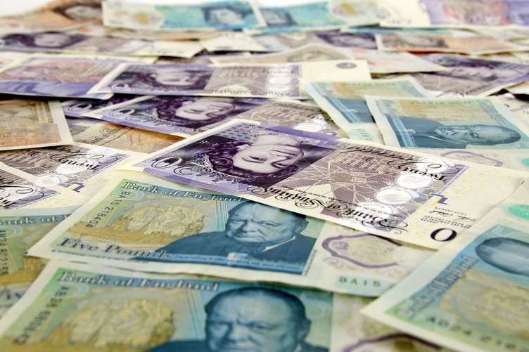 Vorlage: Trading Standards warns lettings agents to protect client's money after Trading Standards warns lettings agents to protect client's money after